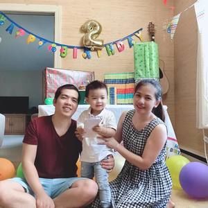 Meet your Posher, Vũ